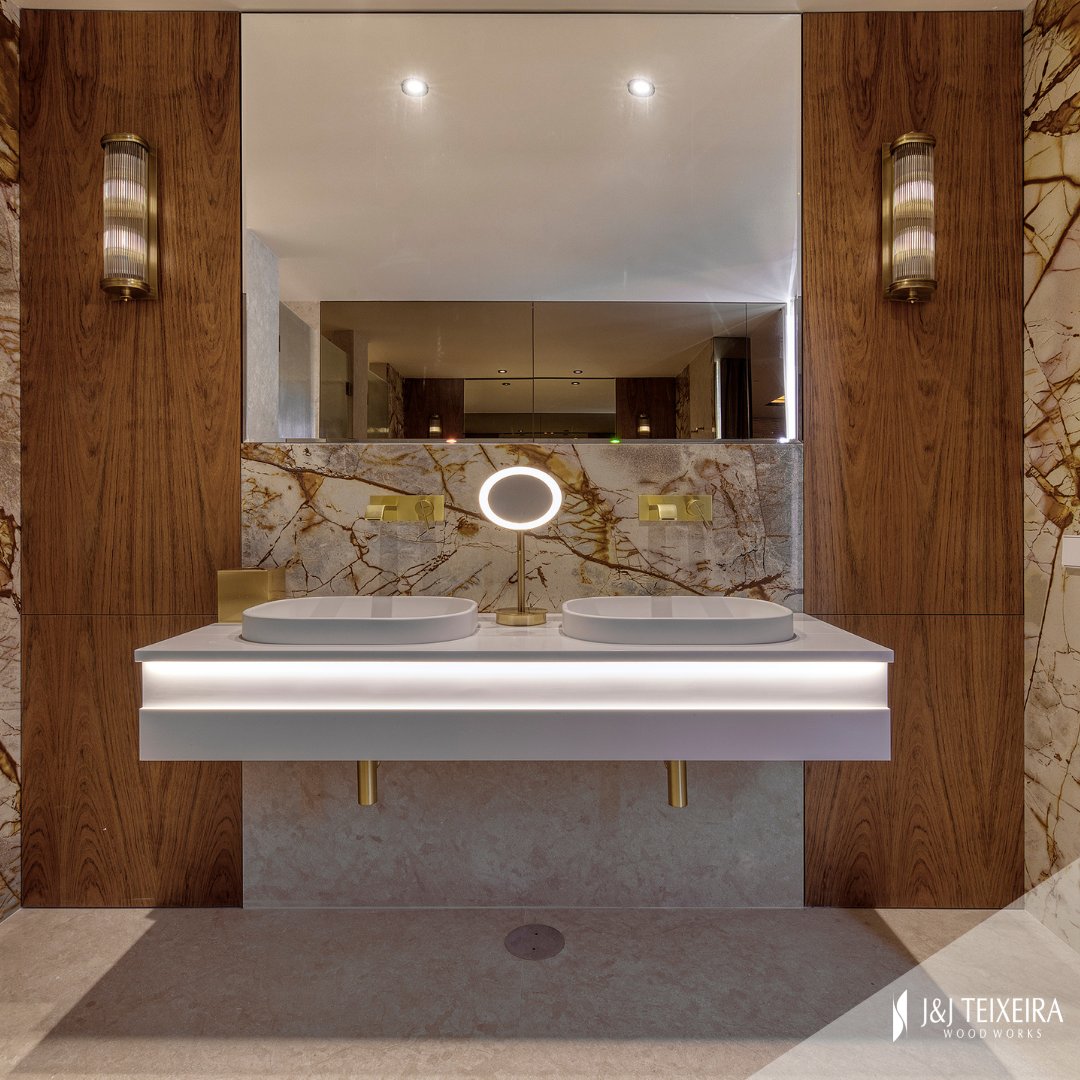 JJTEIXEIRASA's tweet photo. Para nós, J&amp;J Teixeira, é uma honra imprimir o rigor em cada solução de carpintaria aplicada em projetos como o do Vinha Boutique Hotel.
Aproveitamos para desejar, ao Vinha Boutique Hotel, que abriu no passado dia 22 de junho, os votos do maior sucesso! https://t.co/6ncxI8WwIm