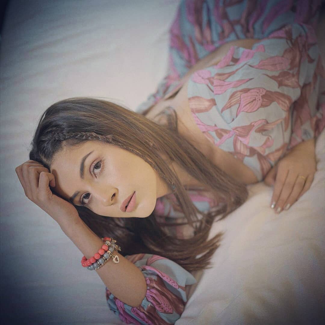 BollywoodGrab's tweet photo. @ishehnaaz_gill  looking beautiful and gorgeous or hot 
#ShehnaazGill #Shehnaazians  #ShehnaazGallery #ShehnaazKaurGill #shehnaazwithvivo #ShehnaazCaps #ShehnaazGillArticles #shehnaz #Bollywood #bollywoodactress #bollywoodhot #bollywoodnews #bollywoodactresses https://t.co/nLfs55uboE