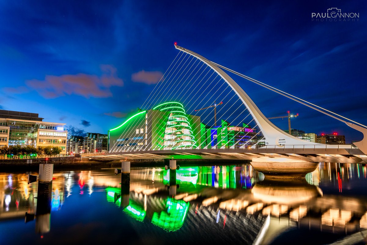 Liffey Reflections #dublin #liffey #ireland #summer #streetphotography <a href="/PhotosOfDublin/">Photos of Dublin</a> <a href="/LovinDublin/">Lovin Dublin</a> <a href="/VisitDublin/">Visit Dublin</a> @PictureIreland <a href="/DiscoverIreland/">Discover Ireland</a>