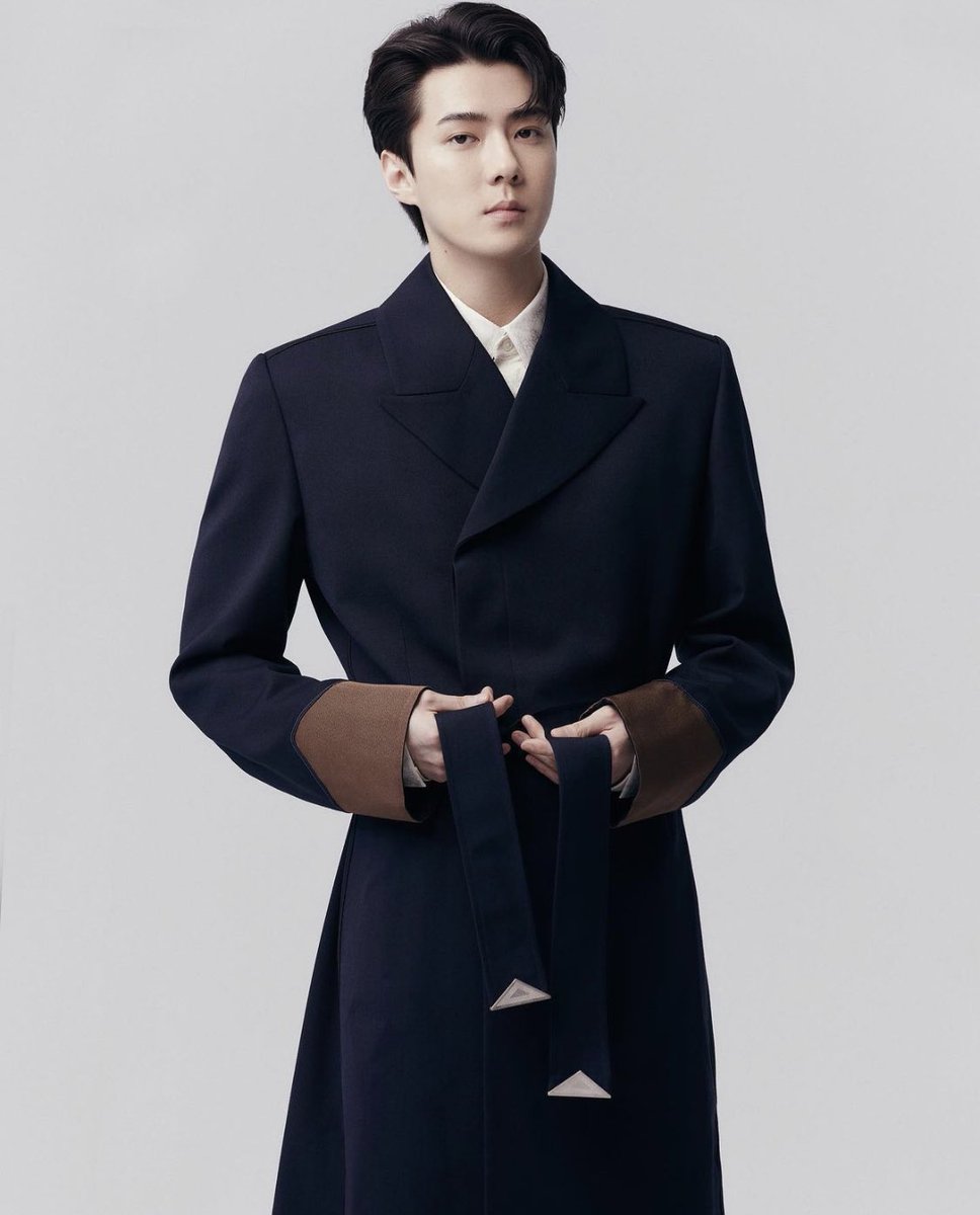 oshsource's tweet photo. sehun for dior summer ‘22 menswear collection https://t.co/yYaLKCMY4F