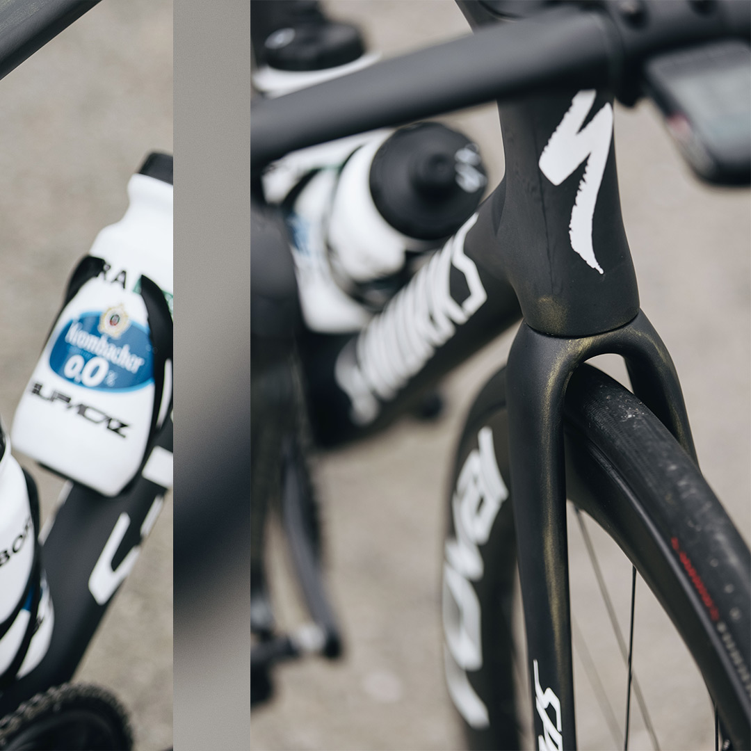 BOOM 💥 Here it is <a href="/petosagan/">Peter Sagan</a> 's limited edition S-WORKS Tarmac SL7, which he'll be riding during the Tour de France from tomorrow onwards.

Do you like it? 😉👇

#BORAhansgrohe #sagan #TDF2021