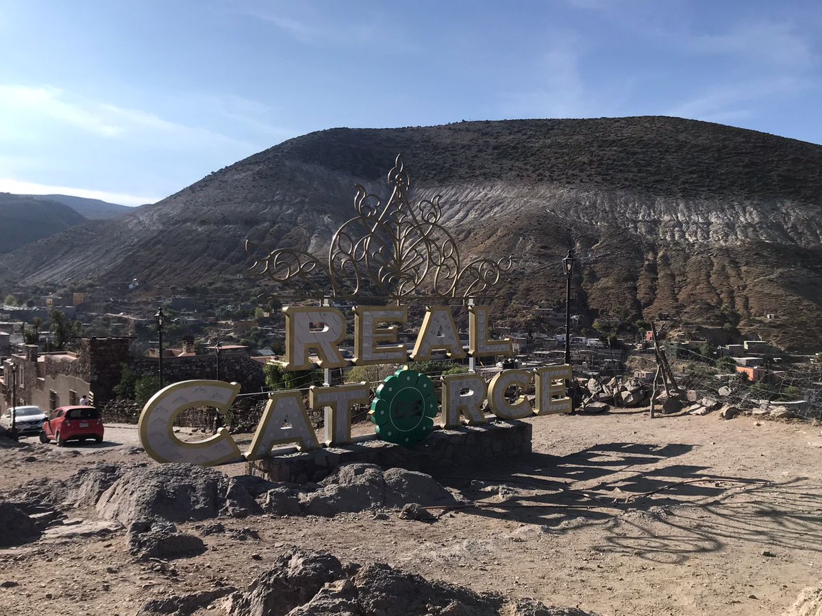 codigosanluisi's tweet photo. #ConoceSLP 

Real de Catorce, pueblo mágico que te maravilla en cada uno de sus rincones 

@secturslp @Realde_Catorce

#SLP #turismo https://t.co/JmWSRsXurb