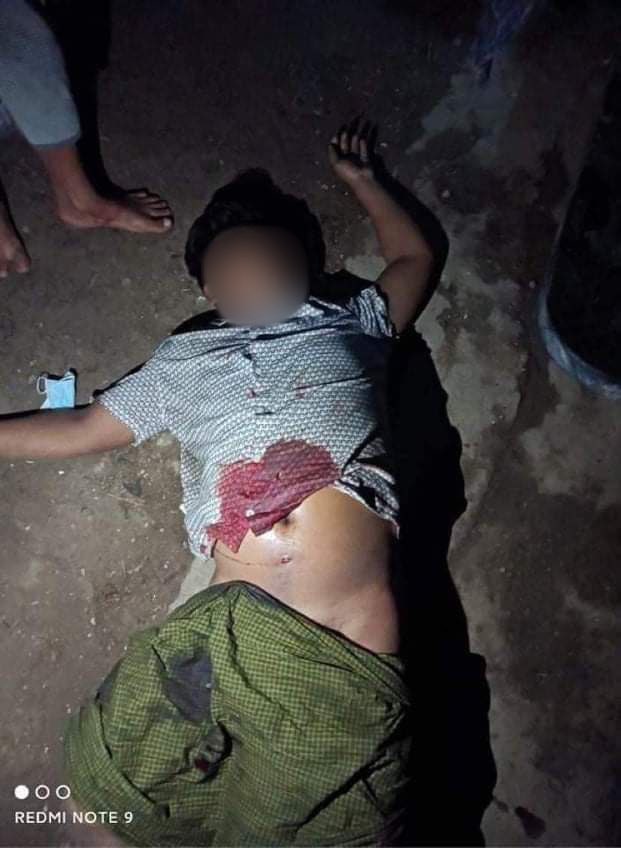 MONYWA, Sagaing Region:

A civilian was SHOT DEAD &amp; two were INJURED by SAC Terrorists today at 9pm. SAC Terrorists fired several gunshots near Phaya Ni in Htan Taw Ward, Kantharyar &amp; near Kwayt Gyi 112 restaurant. 

#June25Coup #WhatsHappeningInMyanmar #MilkTeaAlliance
