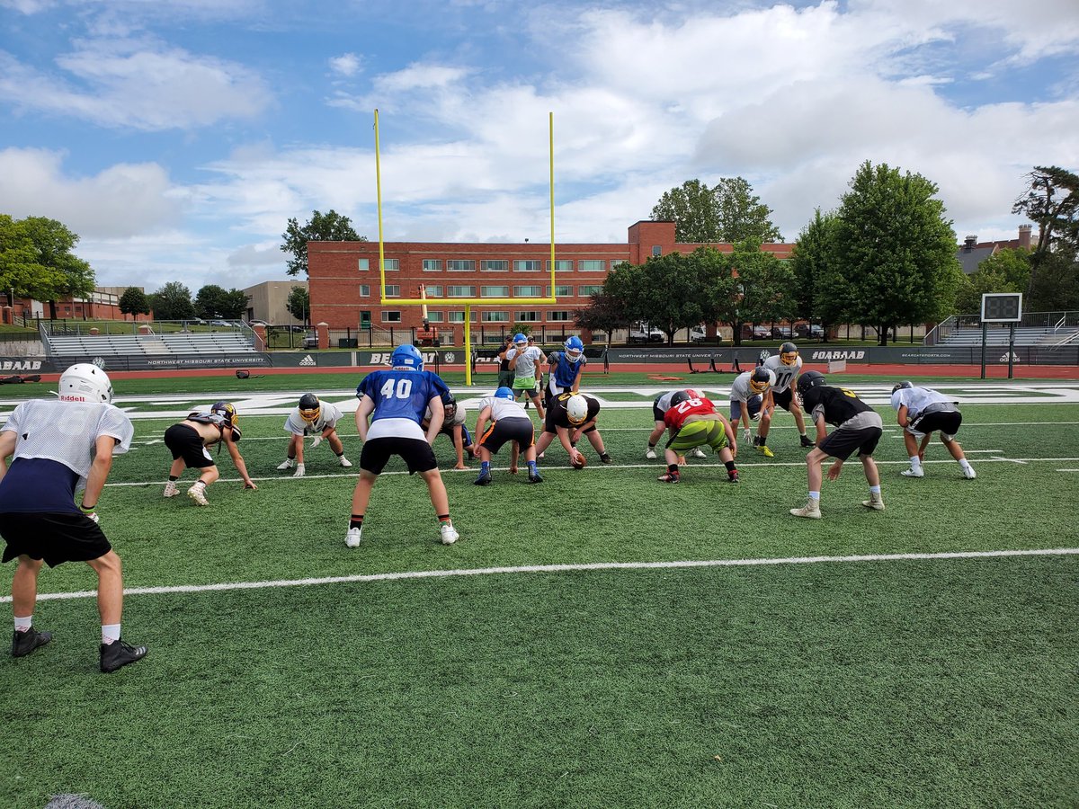 coach_phil_dean's tweet photo. Day 2 of the @MO8ManFootball All-Star Game.

What a great collection of guys 💪 https://t.co/vOtZR3ghRv
