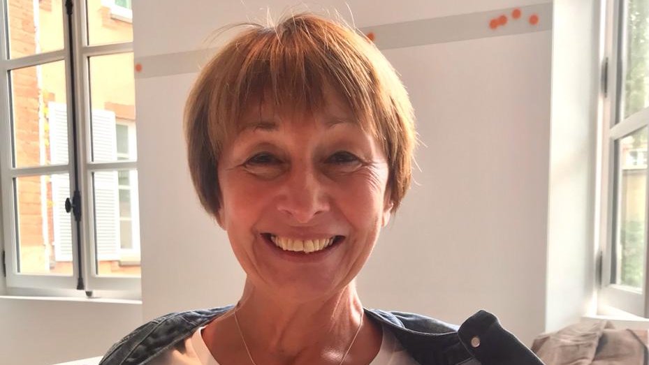 PCRonline 🫀 (@pcronline) on Twitter photo In the words of @WijnsWilliam: "after so many years of encouraging us, helping us to become better facilitators, teachers & physicians" we are saying goodbye to the wonderful <a href="/BreheretMagali/">breheret magali</a> who facilitated her last #EuroPCR debrief sessions today.
Merci 🙏🏽🙏🏽Magali et bon vent! In the words of @WijnsWilliam: "after so many years of encouraging us, helping us to become better facilitators, teachers & physicians" we are saying goodbye to the wonderful <a href="/BreheretMagali/">breheret magali</a> who facilitated her last #EuroPCR debrief sessions today.
Merci 🙏🏽🙏🏽Magali et bon vent!