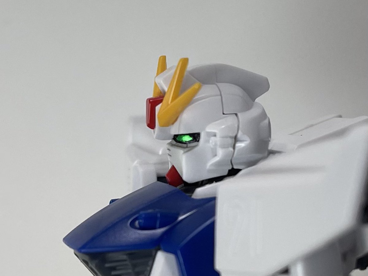 「HGUCガンダムF91の顔をHGFCゴッドガンダムの顔に交換してあげるとイイ感じ」|チキチキバンバンのイラスト