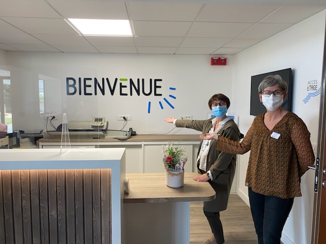 EC_Bretagne's tweet photo. L'inauguration de la maison diocésaine de l'enseignement catholique des Côtes d'Armor se prépare... @ddec22 https://t.co/smR6Rirtlz