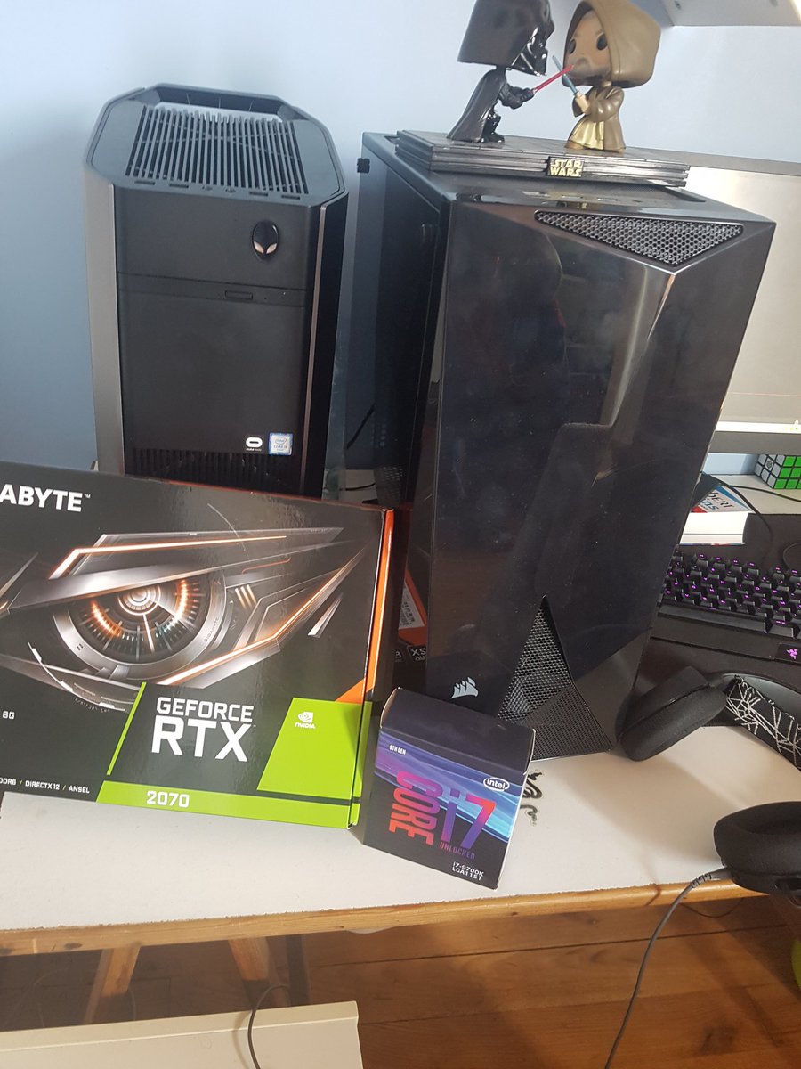 PaulodelPlomo's tweet photo. BEST ORG @MotakEsport 🦁
Merci pour le new pc et les composants pour en faire un de stream 
#MOTAKONTOP #WHEREITALLBEGIN 🦁🦁 https://t.co/U48mDgkmCO