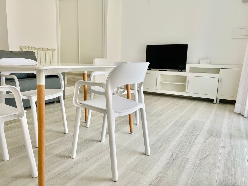 tamarindospe's tweet photo. ¡Este año😍 tenemos novedades para vosotros! 
Hemos renovando✨ algunos apartamentos de la zona A, la zona más cercana al mar🌊. 
¿Queréis saber como han quedado😏?
#zonaA #reformas #nuevos #diseño #novedad #sorpresa #calidad #Tamarindos #TamarindosPeñíscola #apartamentos https://t.co/WWmreQmYHo