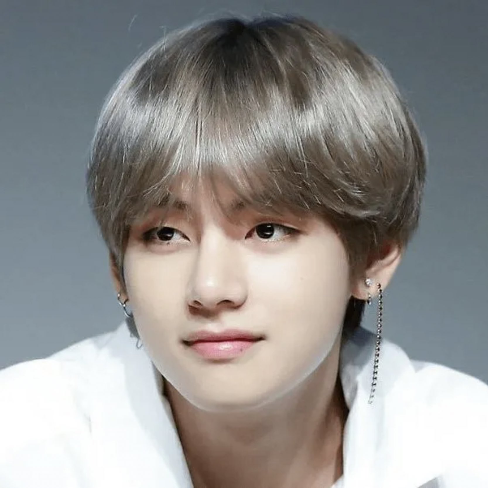 BTS V News - White Christmas/FRI(END)S ⓥ/ʟᴀʏᴏ(ꪜ)ᴇʀ on X