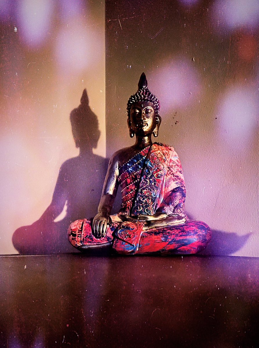 johnmarki's tweet image. 