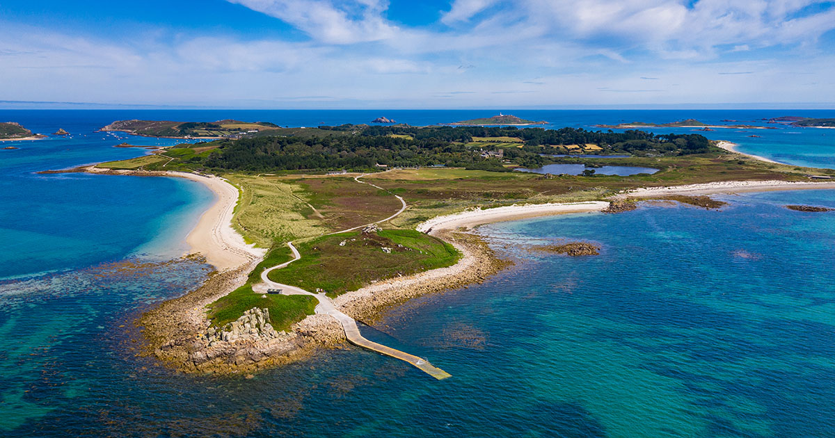IOSTravel's tweet photo. Scilly from the air – views you will never tire of….
Book your Isles of Scilly getaway:
https://t.co/IVWKP25w0X
#Skybus #LandsEndAirport #CornwallAirportNewquay #ExeterAirport #FlyToScilly https://t.co/NtQimXuKaN