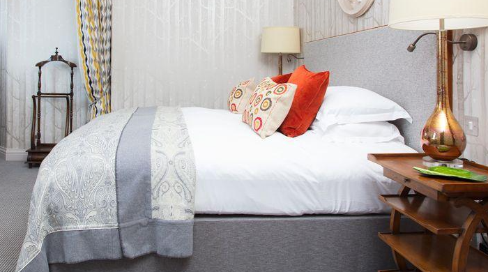 Did you catch our luxury mattresses on Channel 5's 'Inside The Balmoral'?

We're honoured to be the mattress supplier of choice for luxury hotels and magical suites.