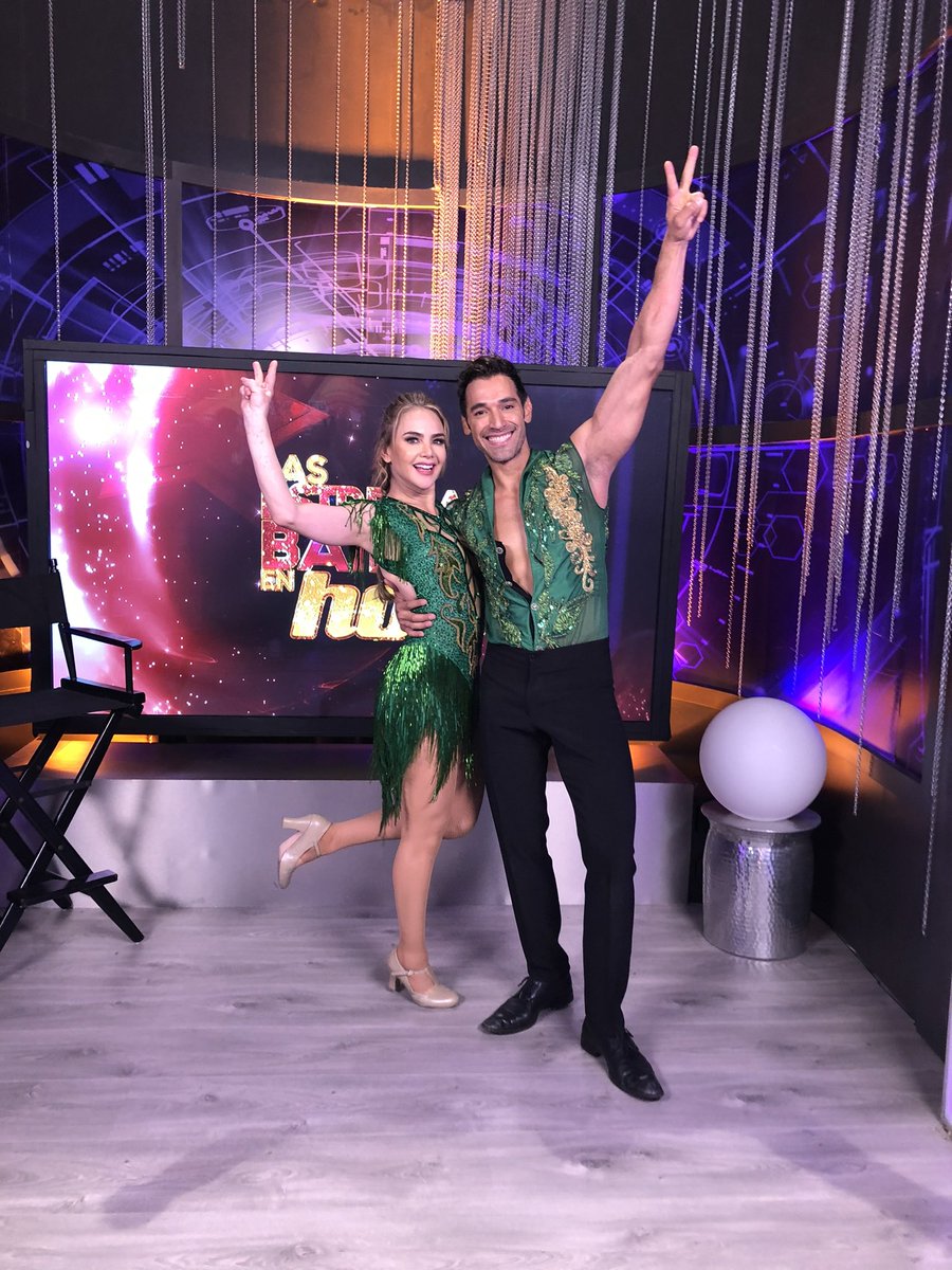 Angye_marr's tweet photo. Ellos son los verdaderos ganadores #FinalLasEstrellasBailanEnHoy https://t.co/Kwen4VbHDQ