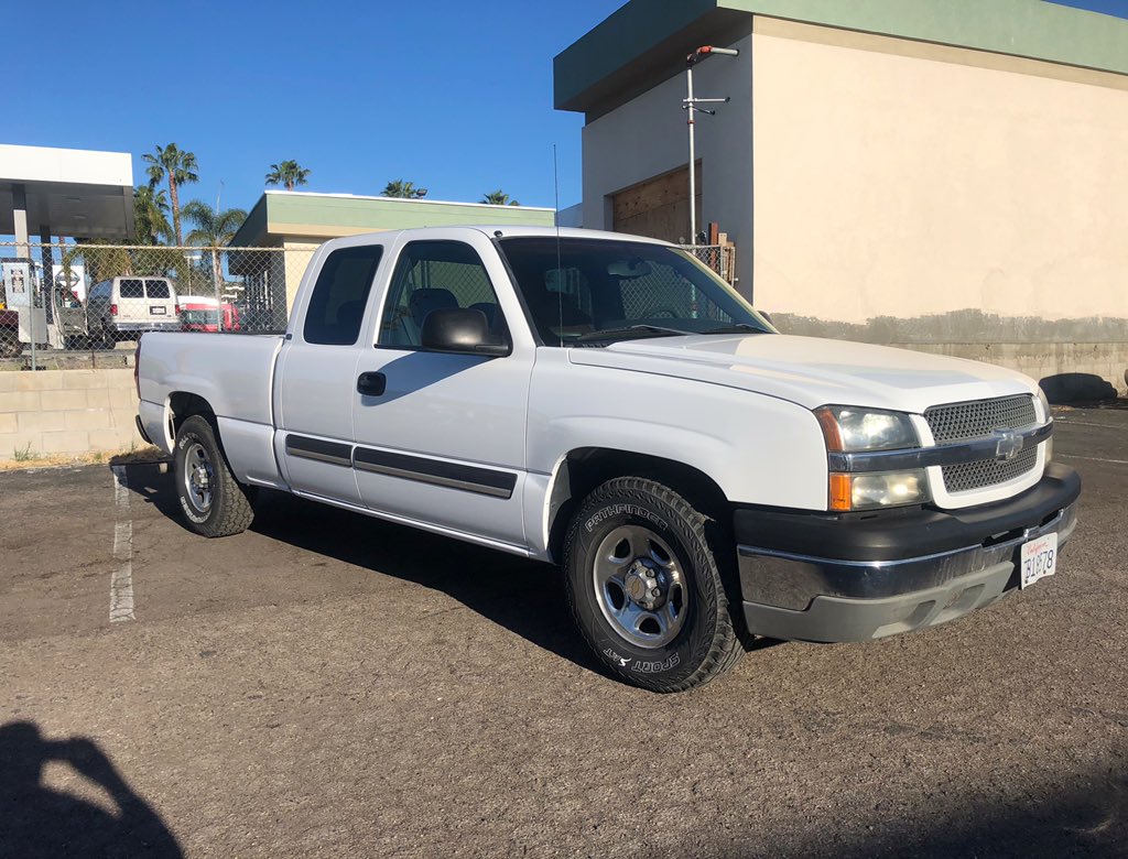 ScheibSanDiego's tweet photo. Another beautiful paint job!
.
.
#scheibpaintandbody #car #cars #truck #trucks #trucklife #paint #paintjob #affordable #autobody #autobodypaint #auto #automotivepaint #automotive #automotivephotography #clean #shiny #beauty #sandiego #localbusiness #smallbusiness #summertime https://t.co/Y0Zll4uJmO