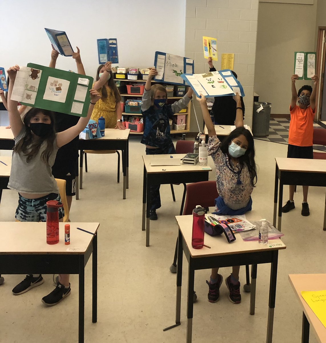 Sarah Deveau tweet media