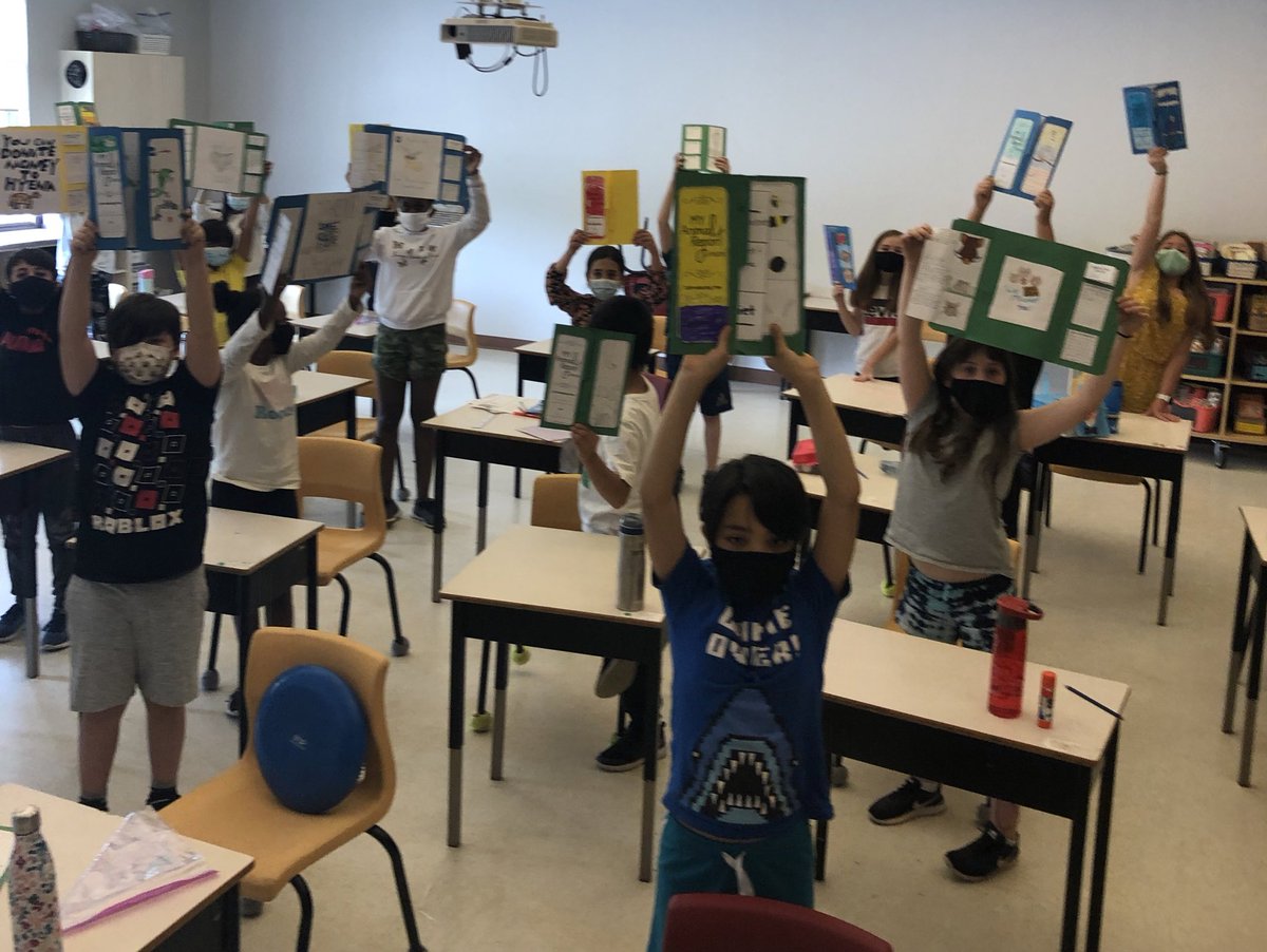 Sarah Deveau tweet media