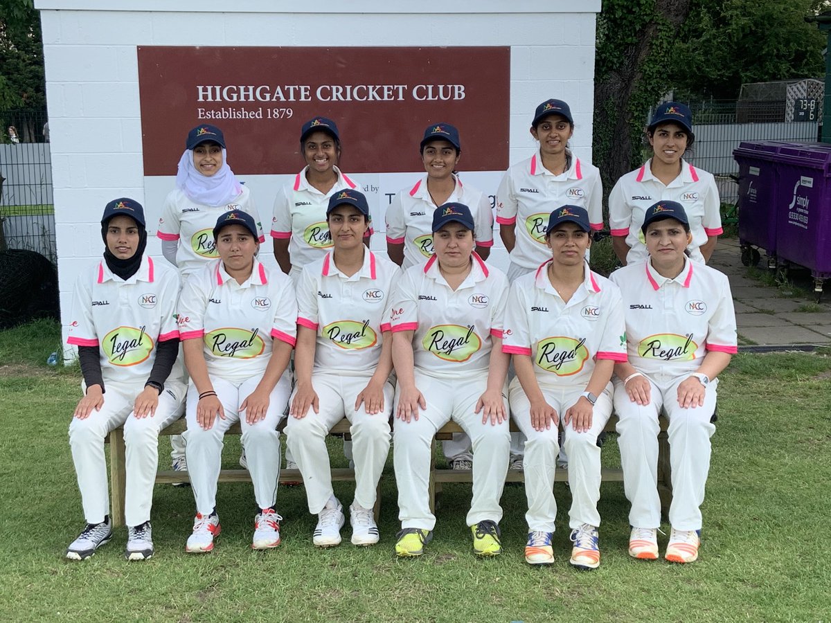 NatAsianCC's tweet image. Fantastic to get the ladies game against the ⁦@MCCOfficial⁩ up and running ⁦@HighgateCLTC⁩ in front of a healthy crowd! ⁦@RegalFoods⁩ #DevelopingPartnerships #EmpoweringOpportunities 🏏