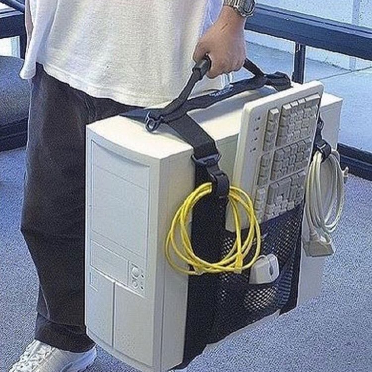 desktop producers pulling up to the studio