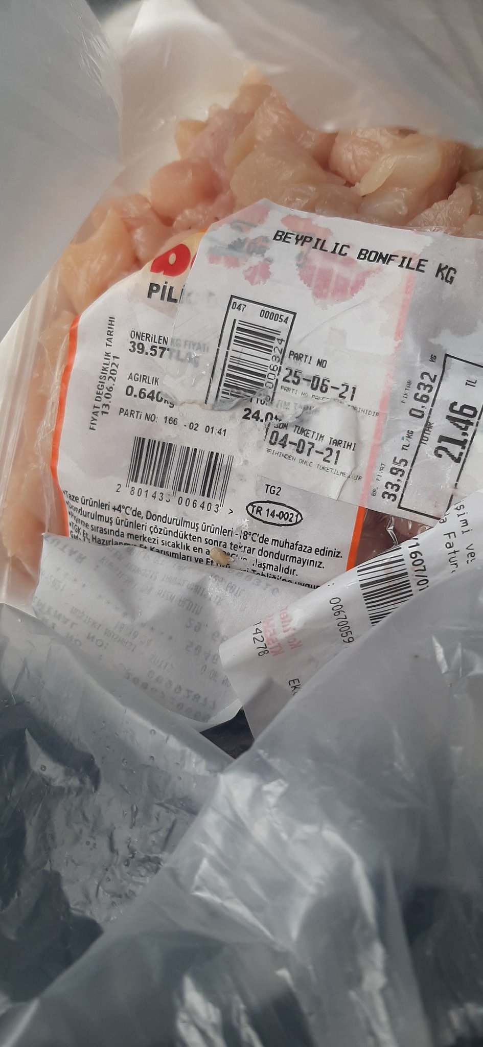 Denetle Haberlersizde On Twitter Fotografta Tuketim Tarihi Gecmis Tavuk Bonfile Uzerine Yeniden Tarih Etiketi Yapistirildigi Goruluyor Uzerinde Ikili Etiket Olan Hicbir Urunu Almayiniz Bunlara Itibar Etmeyiniz Altunbilekler Magazasindan Urunu Satin Alan Denetle Haberlersizde On Twitter Fotografta Tuketim Tarihi Gecmis Tavuk Bonfile Uzerine Yeniden Tarih Etiketi Yapistirildigi Goruluyor Uzerinde Ikili Etiket Olan Hicbir Urunu Almayiniz Bunlara Itibar Etmeyiniz Altunbilekler Magazasindan Urunu Satin Alan