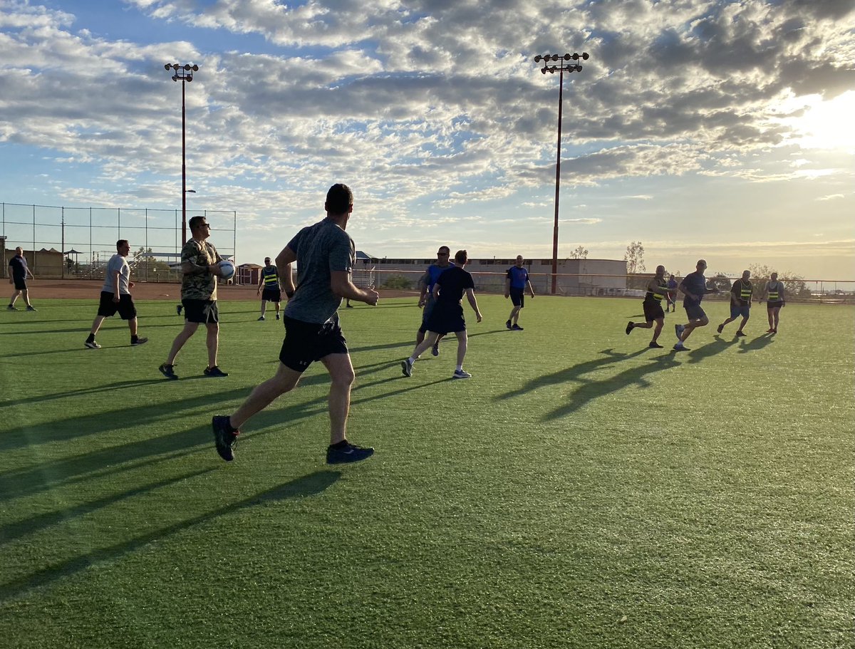 PhoenixBDE_6's tweet photo. Great Senior Leader PT this morning! Rare when we get all the Battalions represented on the field for some ultimate soccer. #PhoenixBDE #PeopleFirst #MissionFirst #armystrong https://t.co/hOTqEu5WTz