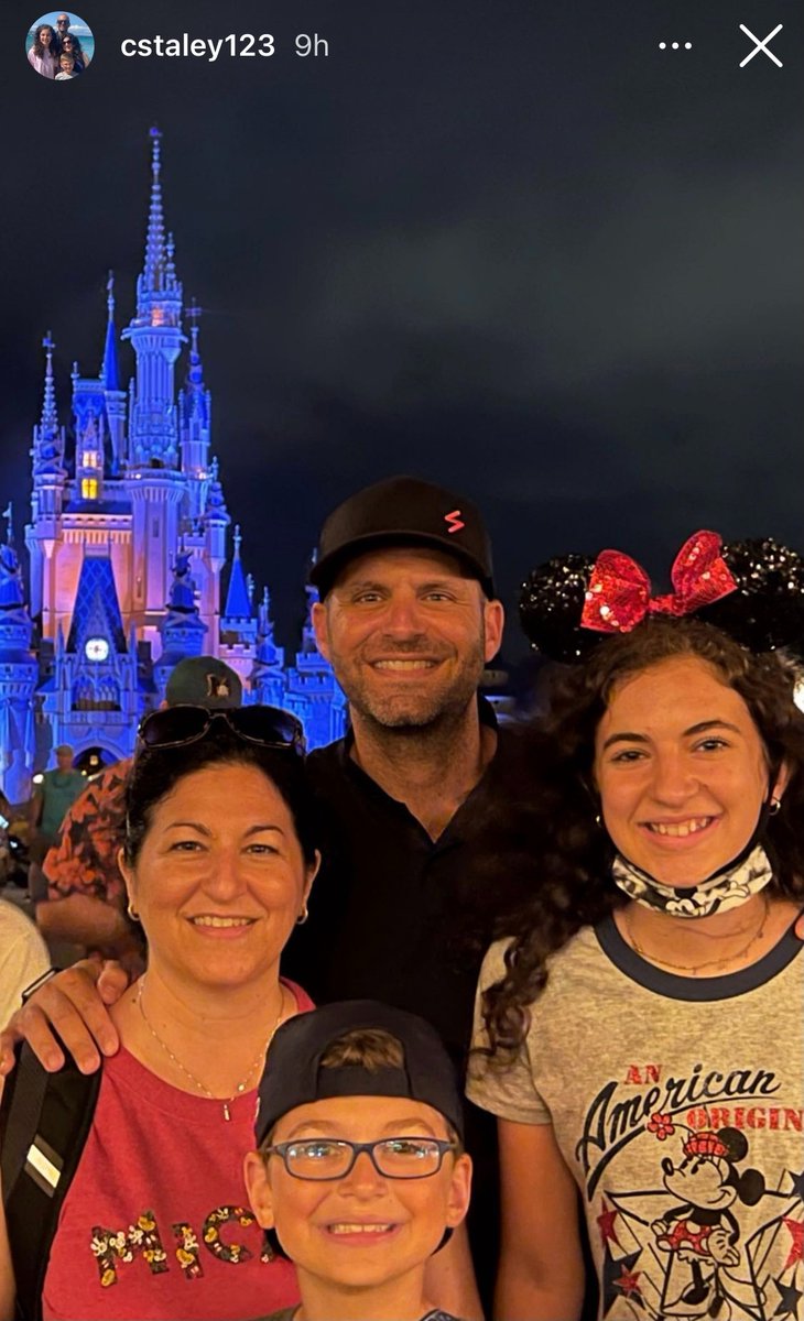 SmashCreate's tweet photo. ALERT! 🙌
A SMASH CAP was spotted at Disney World!!!!
Thanks, Staley Family!
.
.
.
#readytosmash #itstimetosmash #smashthemoment #smashtheday #smashcreate #smashit #timetosmash #ismash #buildingbrandwagons #brandwagon #branding #brandonpurpose #culturebranding #brandfromthei... https://t.co/1aYptwW1ZT