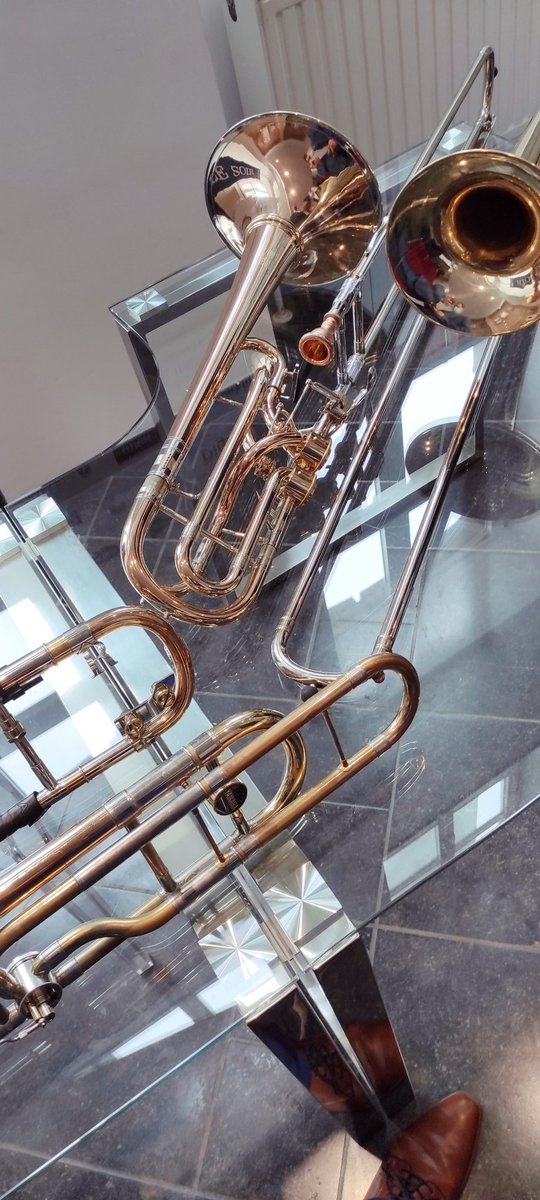 SlideMake's tweet image. Wonderful concert in Brussels 🇧🇪👏🙏🙏🙏