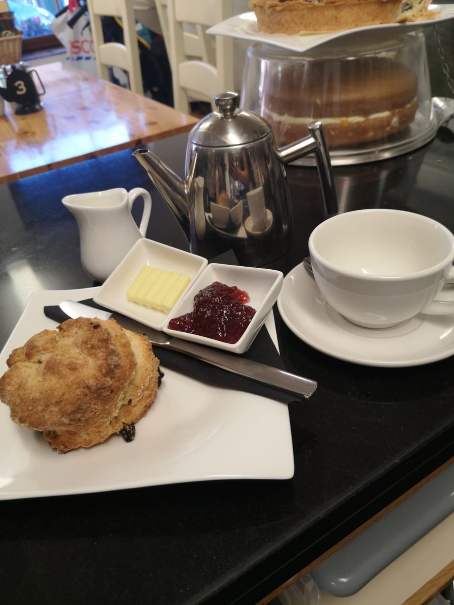 Happy #NationalCreamTeaDay  to all of our customers old and new.

Now… how about we settle the debate once and for all? 

Cream then jam?
Jam then cream?
Or just butter perhaps? 
😂 
Let us know in the comments…

#Tabnabs #Mattishall #Norfolk #afternoontea #CreamTeaDay