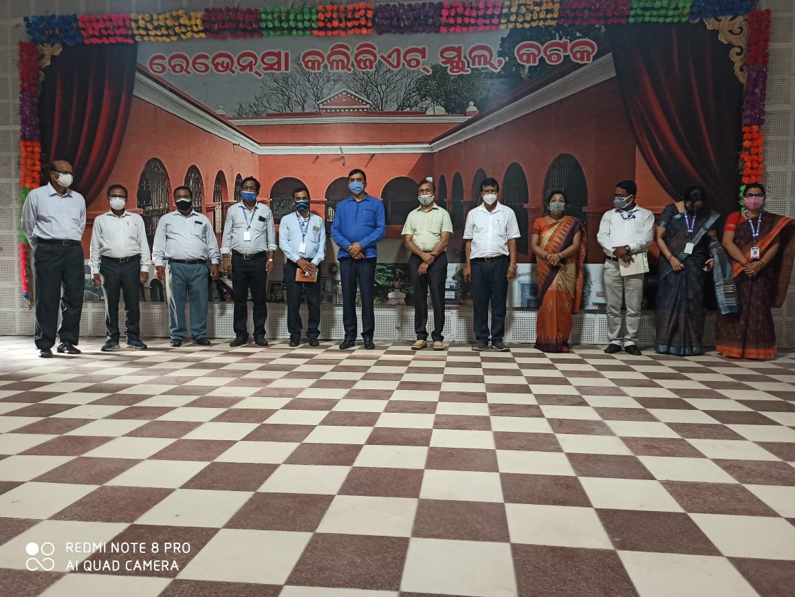 SMEOdisha's tweet photo. Shri Satyabrata Sahu, Principal Secretary, S&amp; ME Department visited Ravenshaw Collegiate School, Cuttack today to lead the Green School Drive and discussed with its Alumni in virtual mode on  pedagogical transformation and infrastructural development in near future.
@CMO_Odisha https://t.co/Na26bo77pG