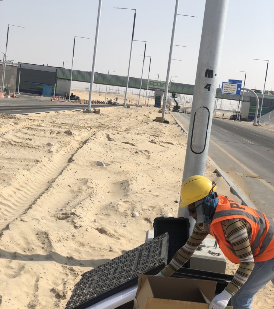 power_lines_Co's tweet photo. #شركة_خطوط_الطاقة #PLC #الطاقة_الشمسية #انارة_الطاقة_الشمسية https://t.co/3mYAgSpbdM