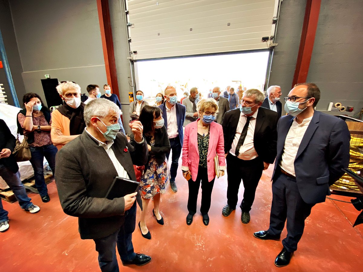 Des milliers de kilomètres,
Des milliers de visages
et autant de soutiens

Merci à tous pour cette incroyable campagne, enrichissante et inspirante. 

La victoire de nos valeurs est à portée de main. Dimanche, nous avons besoin de chacune de vos voix 💪🏻🗳