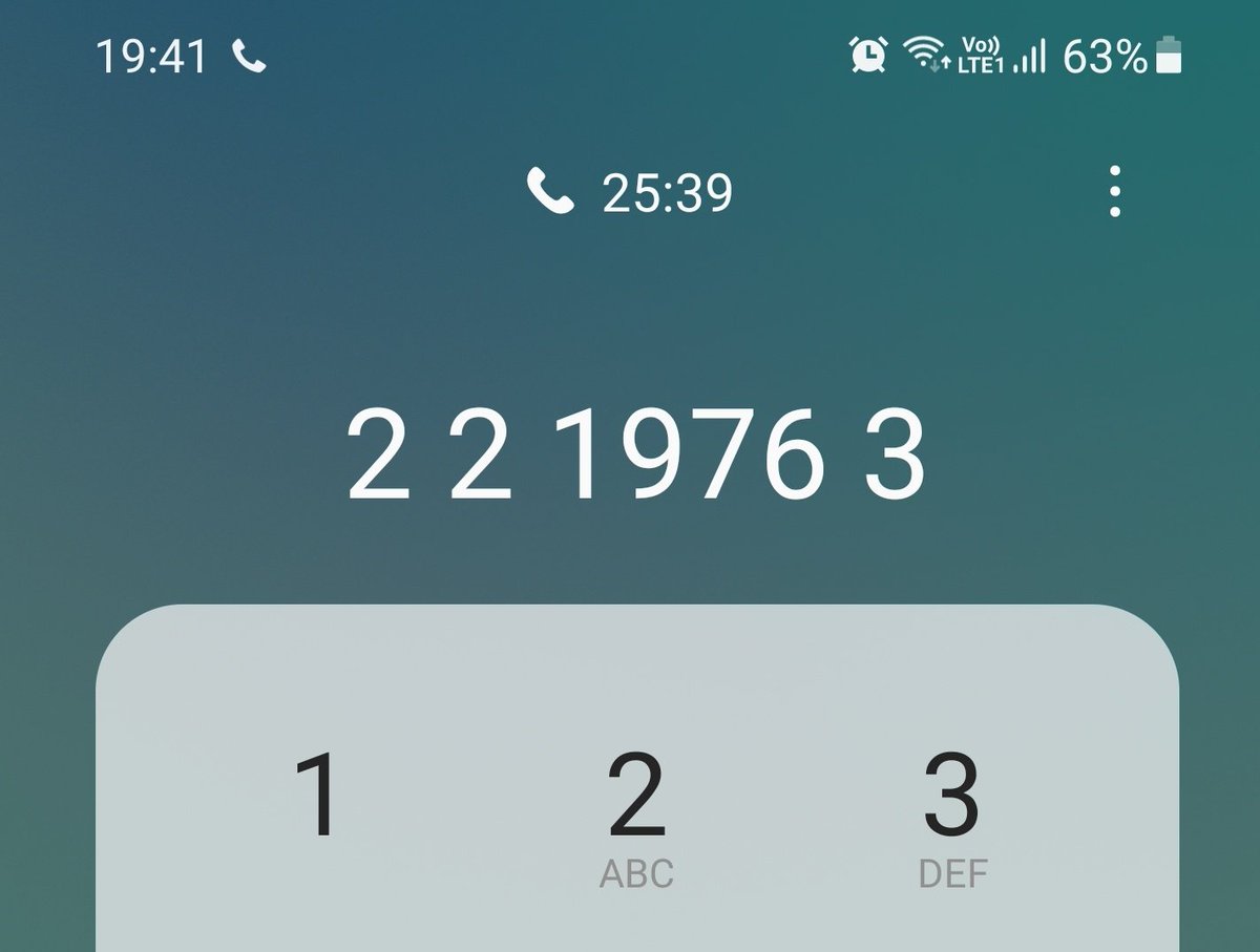 yannbaumgartner's tweet image. #upc #sunrise #shitservice 
After waiting 30 minutes for an agent she then hang the phone on me