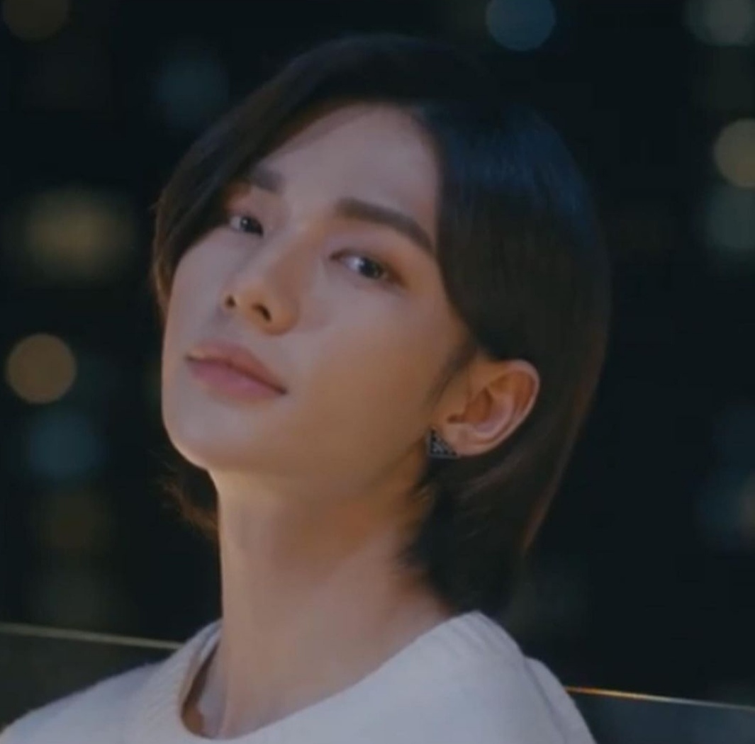 purpllee_sky's tweet photo. STAAAY Hyunjin'imiz geri döndü 🥺🤧 https://t.co/R9bLkwGHyu