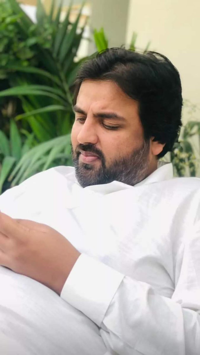 NasirKhaskheli2's tweet photo. A person with great personality is honest and loyal we just proud to have you no one can be brave like you he is the prodigiousness of our city Mirpurkhas we salute you
@izzathusainshah https://t.co/Ake584DOVY