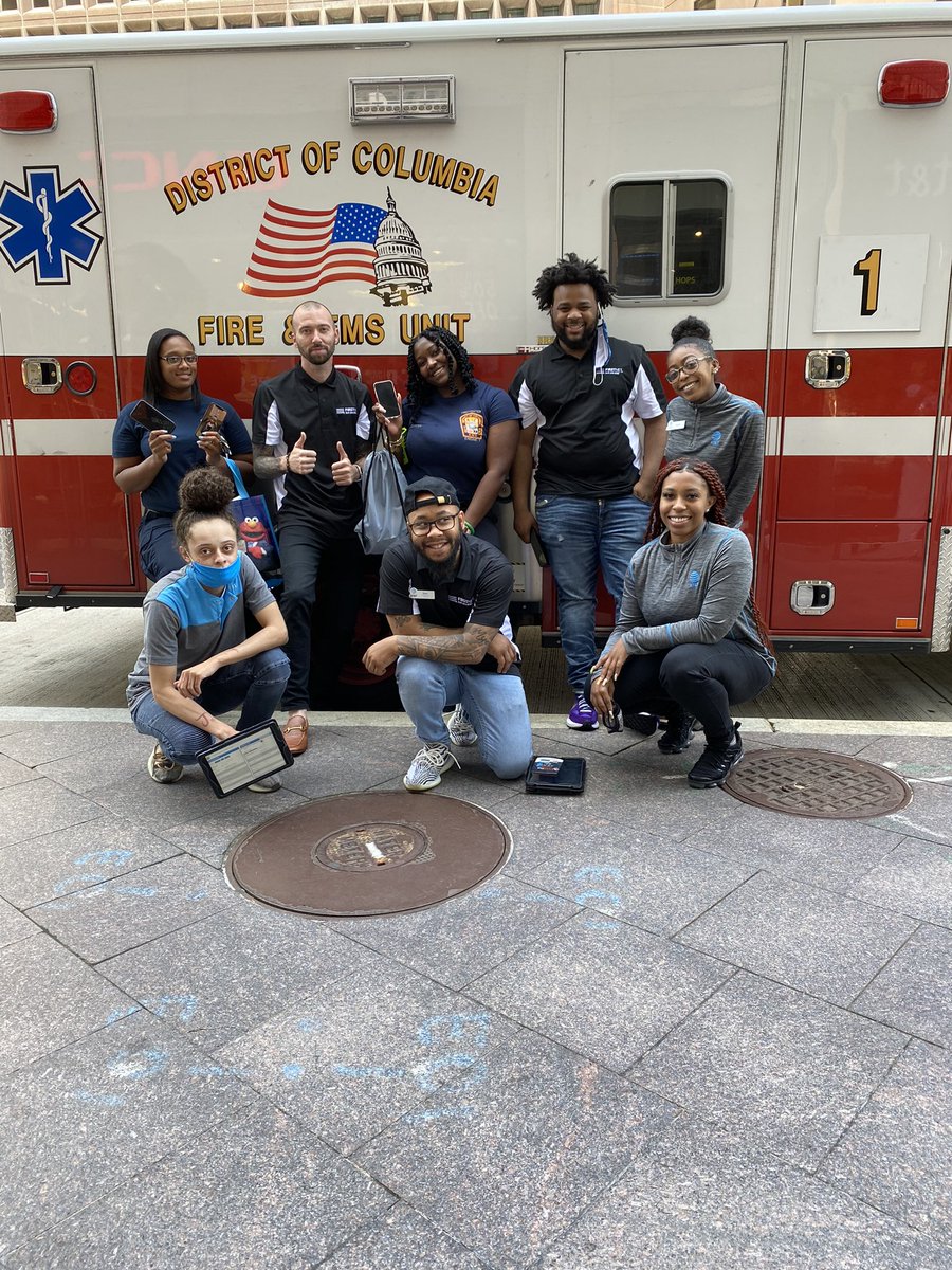 Fantastic Friday! FirstNet Friday We would like to welcome over Amanda &amp; Sherrnise to <a href="/FirstNet/">FirstNet, Built with AT&T</a> From <a href="/Verizon/">Verizon</a> 💙Also I’d like to introduce my team at Washington Square! Expect big things from this team!! #lifeatatt #firstnet <a href="/dcfireems/">DC Fire and EMS Department</a> <a href="/ATT/">AT&T</a> 2 $500 Donations to the <a href="/TrevorProject/">The Trevor Project</a>