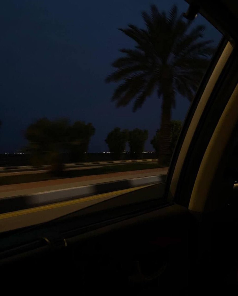 iie5_'s tweet photo. لا ضوى نور القمر و الليل هبت نوده
إبتدت مسيرة الذكرى تجيب احزاني . https://t.co/wkDk6VjEhM
