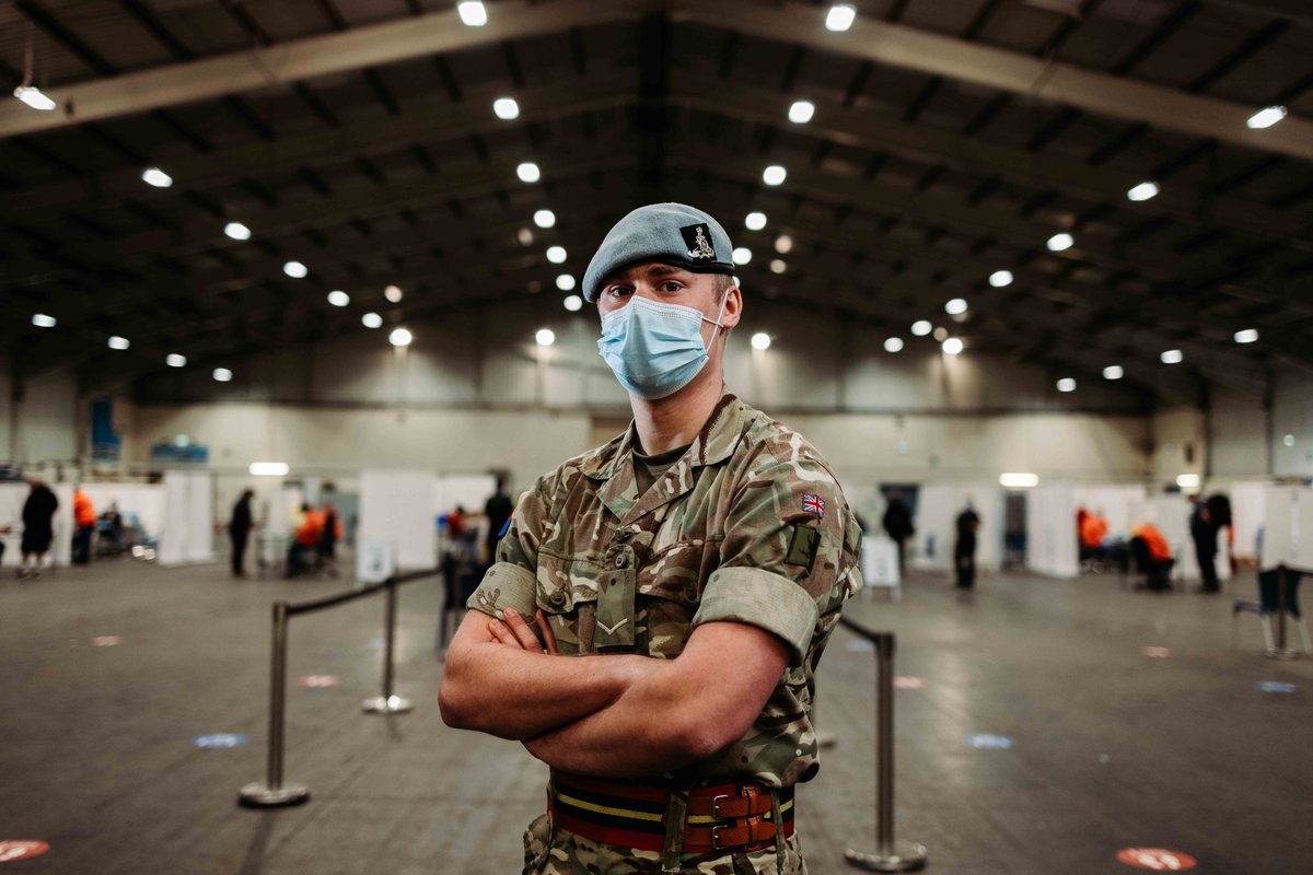 BritishArmy's tweet photo. LBdr Luke Thompson normally supports unmanned aircraft systems as part of @47RegtRA. However, during the pandemic he has kept his feet firmly on the ground as part of a Mobile Testing Unit in the fight against COVID-19.
Read more: https://t.co/2SnfTTpAg4
#OpRESCRIPT @rhqra https://t.co/uBEELo9WrE