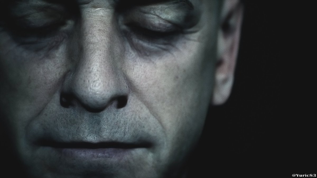 Yuric83's tweet image. Adoptive father
Game: #TheMediumGame  
Discounted on Steam NOW and September 3 on Playstation 5 

For #FridayVHS
Pages to Follow
-
#VGPUnite #ArtisticofSociety #GamerGram #ThePhotoMode #VirtualPhotography #TheCapturedCollective #WorldofVP #VPEclipse #VPCONTEXT #PhotoDenUC