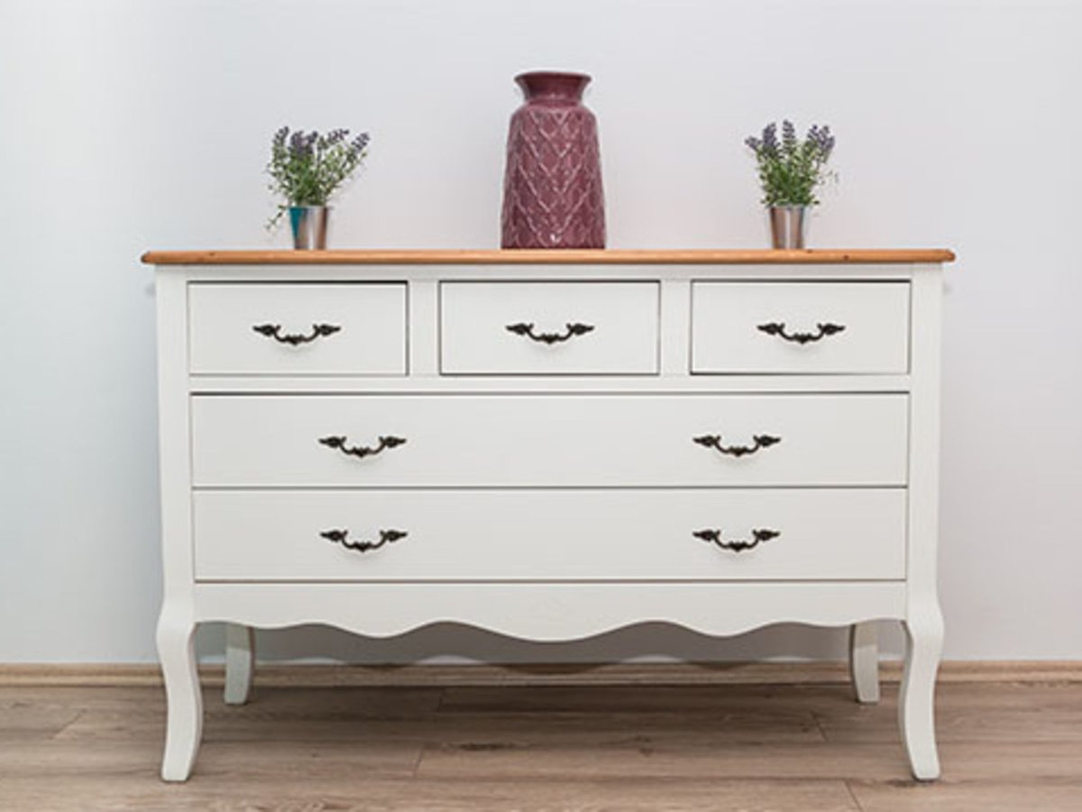 Adam_R_Knight's tweet photo. Wondering how you can move your dresser? Check out these #movingtips to do so safely. #relocation  https://t.co/a9xEO1N8Mz https://t.co/ffvFkXr7Ef
