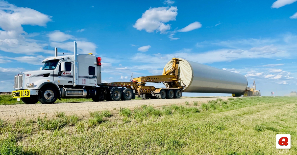QLineTrucking's tweet photo. Wind Tower Section
12 Axle Schnable Combination
54M long x 4.75M wide x 4.85M high
Blue Hills Wind Project
#Trucking #Transportation #HeavyHaul #HeavyHaulers #ProjectFreight #QLineHH #QLineTrucking #MovingTheWorld #DriveQLine #ThankATrucker
πΈ Tony O. https://t.co/HsazfrPx4X