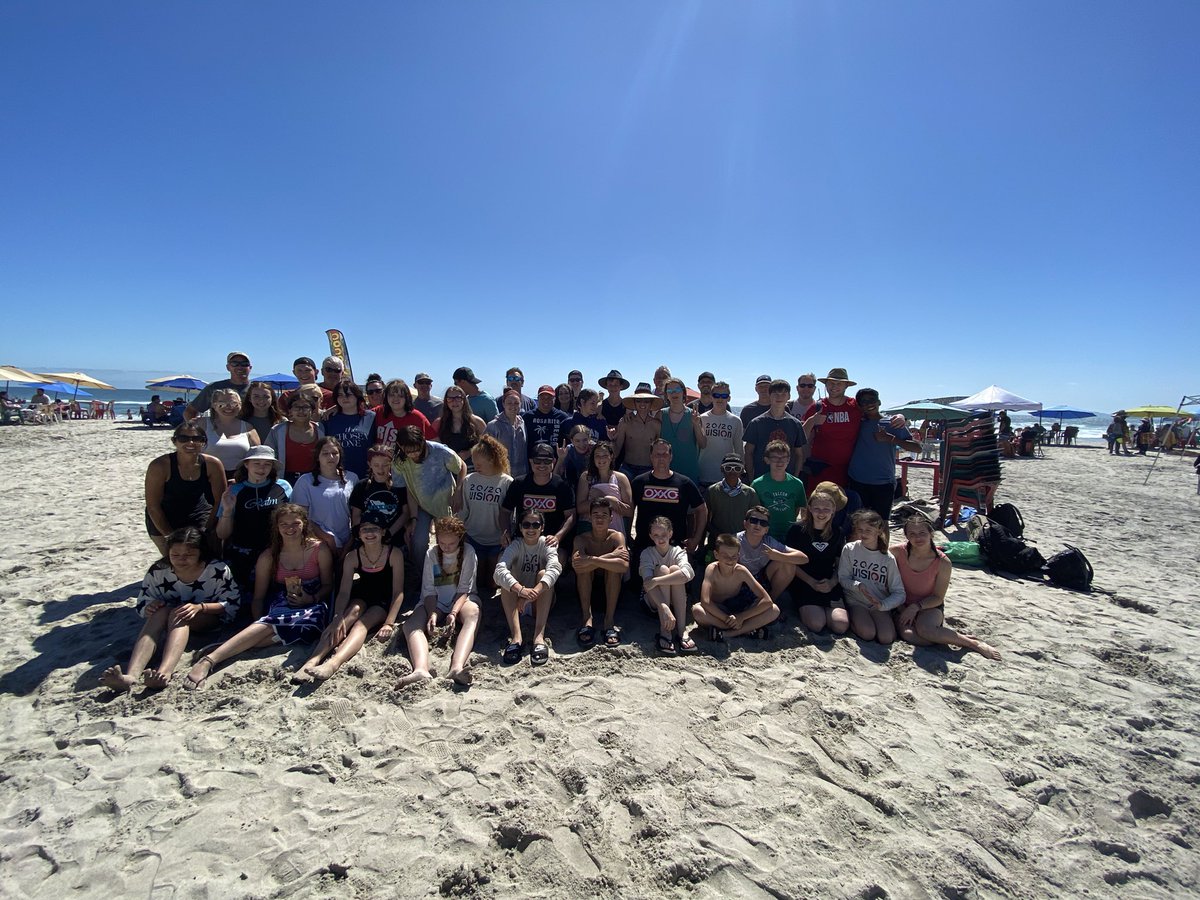 A great beach day after a week of hard work. Lots of fun, relaxation, swimming and treats. Everyone is still looking for opportunities to witness and represent Jesus.