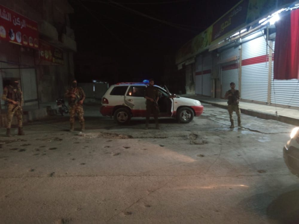 لو السلاح يلي عبينضرب عبعضنا بالمناطق المحررة توجه عالجبهات كان حررنا سوريا 
بس يا حيف