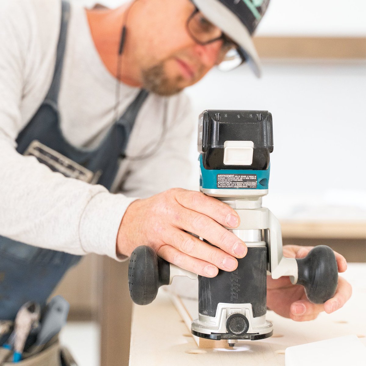 MakitaTools's tweet photo. The 18V LXT Brushless Compact Router is engineered for a full range of cabinetry and woodworking applications.
https://t.co/lqtzPBcTRc
#makitausa #makitatools #router #cordlessrouter #xtr01 #lxtadvantage #woodworker #woodworking #carpentry #finishcarpentry https://t.co/10CkXgZIW4