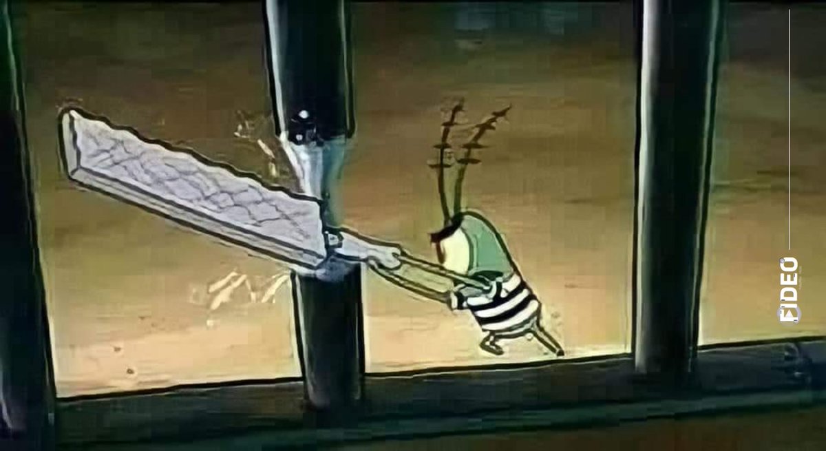 صاحبنه وهو يحاول الهروب من السجن 🤣