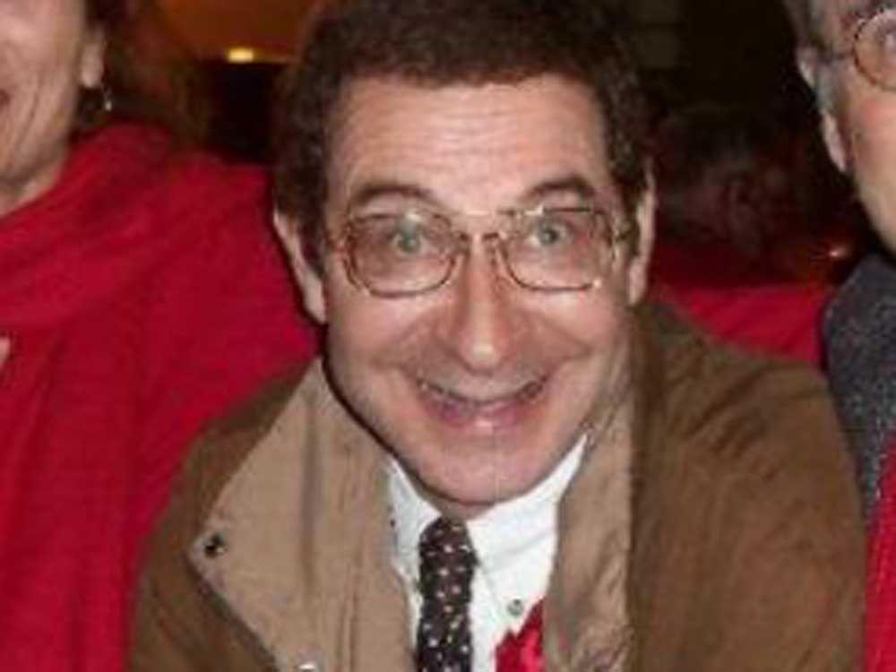 'Grease' actor Eddie Deezen fears for safety after allegedly harassing waitress