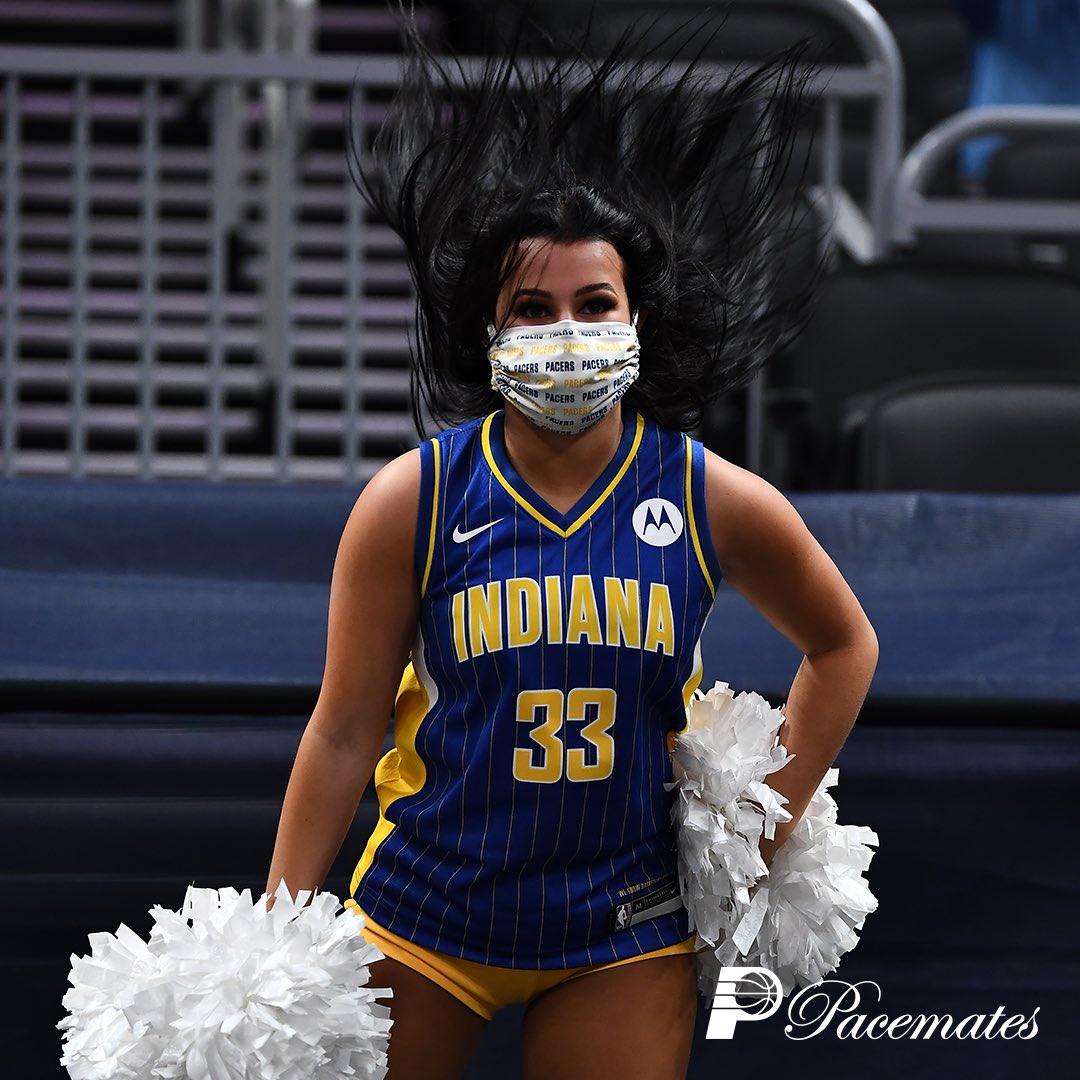 Sometimes our hair has a mind of its own 🤷‍♀️