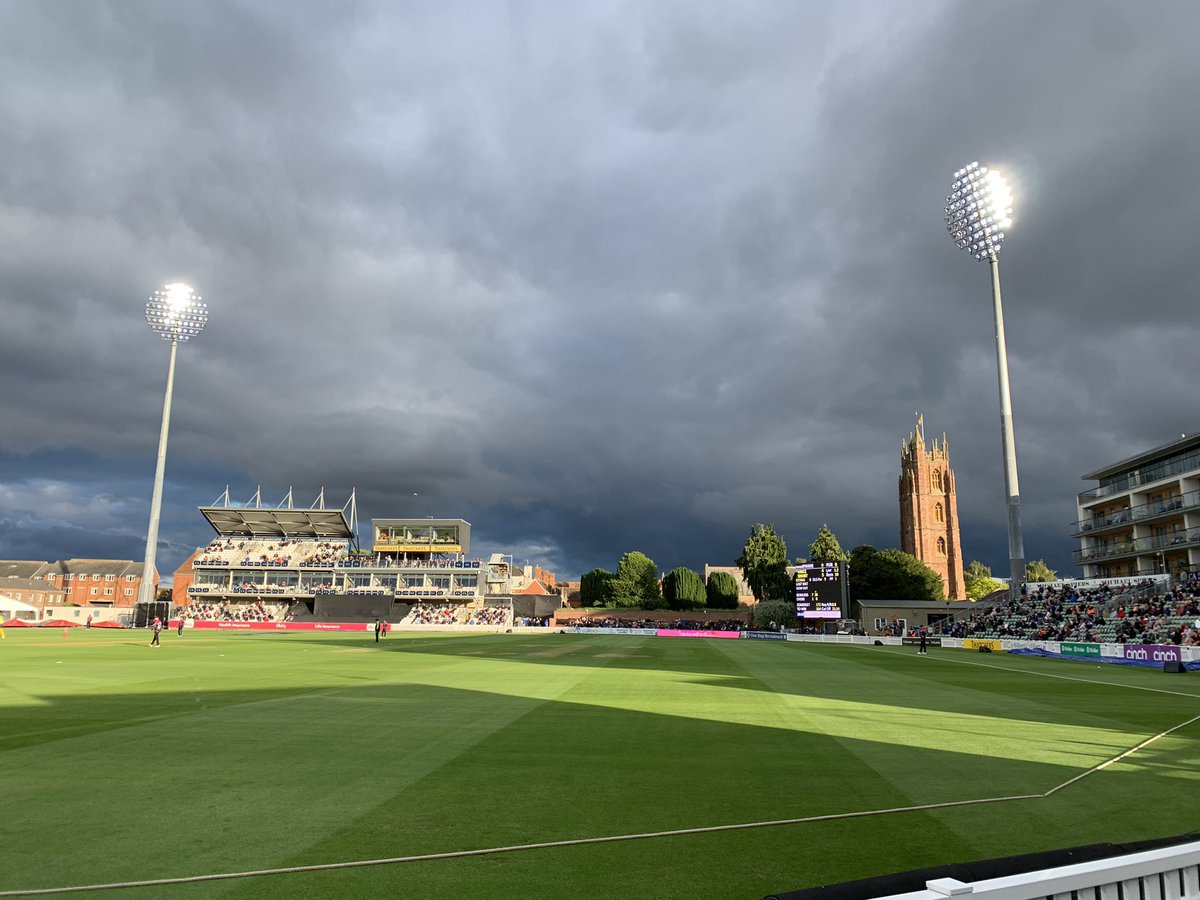 abi_slade's tweet image. gorgeous. just gorgeous. #streaminstyle @SomersetCCC @ItsTradeNation