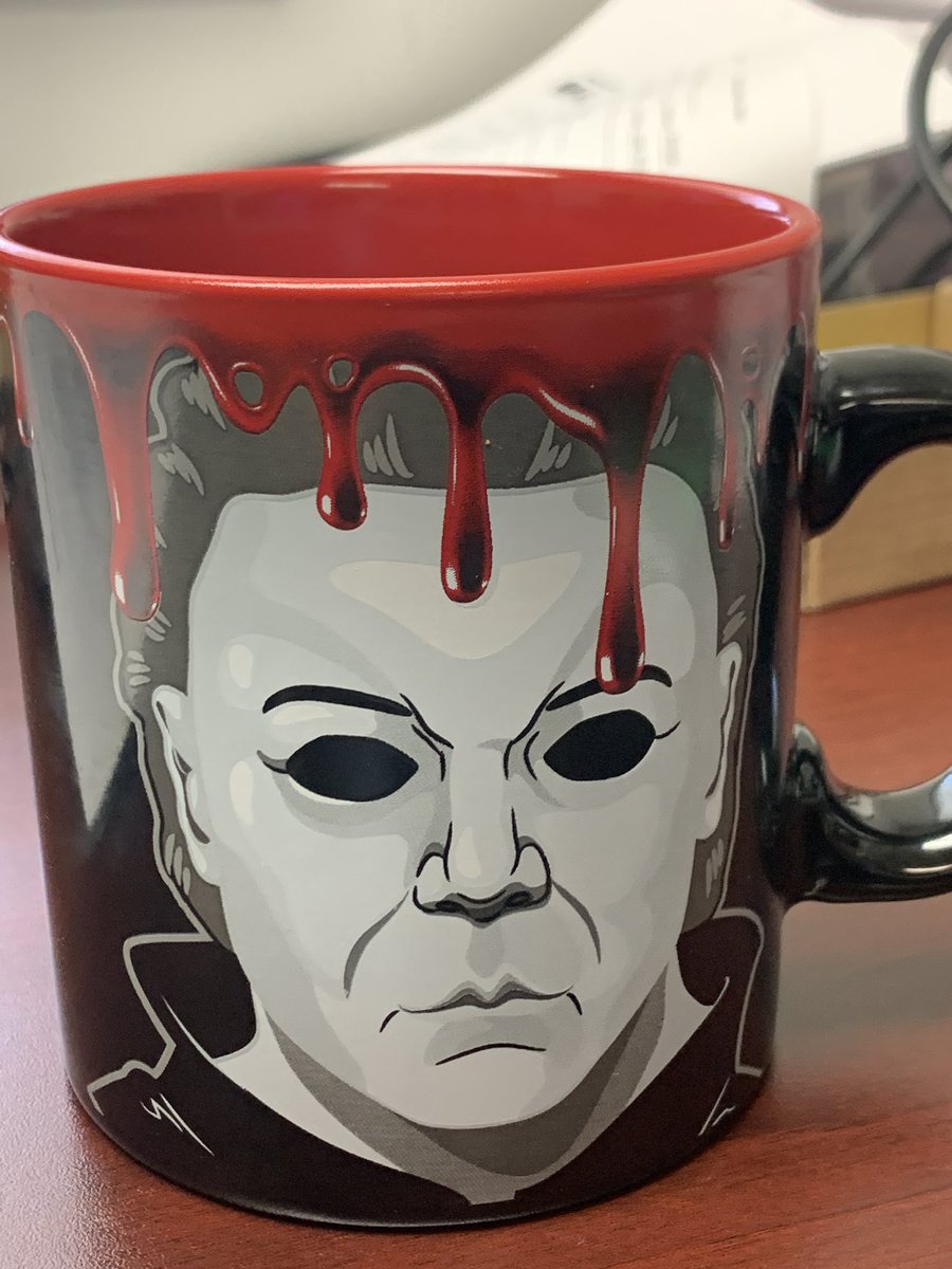 98_knight's tweet photo. @RealMMyers78 love the reaction from people when they see my coffee cup! https://t.co/cfsk9LM7Nh