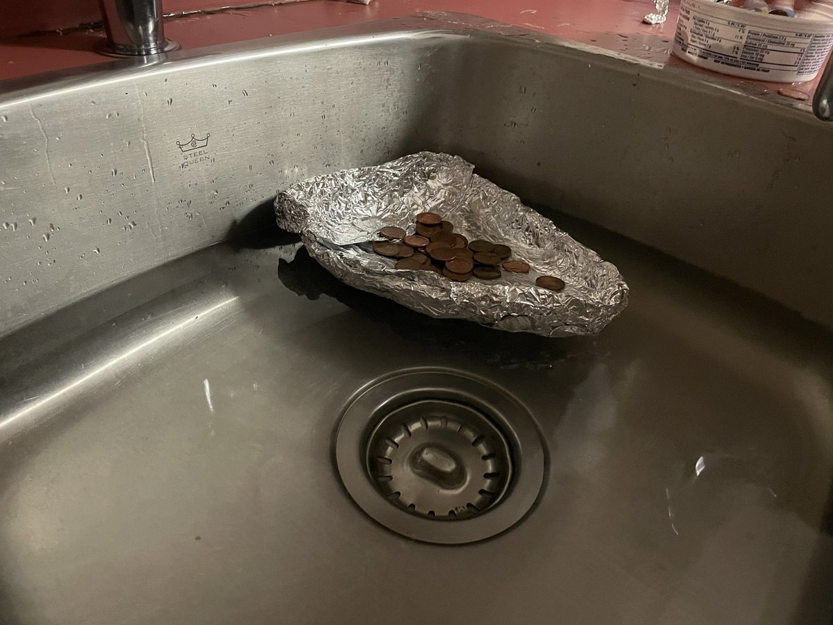 MrsMacMillan75's tweet photo. This week’s #STEM challenge: make a boat out of tin foil, predict how many pennies it will hold before it sinks and then they put their boats to the test!! Keegan won with 217 pennies 🛶 #Deroche #MPSD #SD75 #Grades123 https://t.co/OlPYJO3mVG