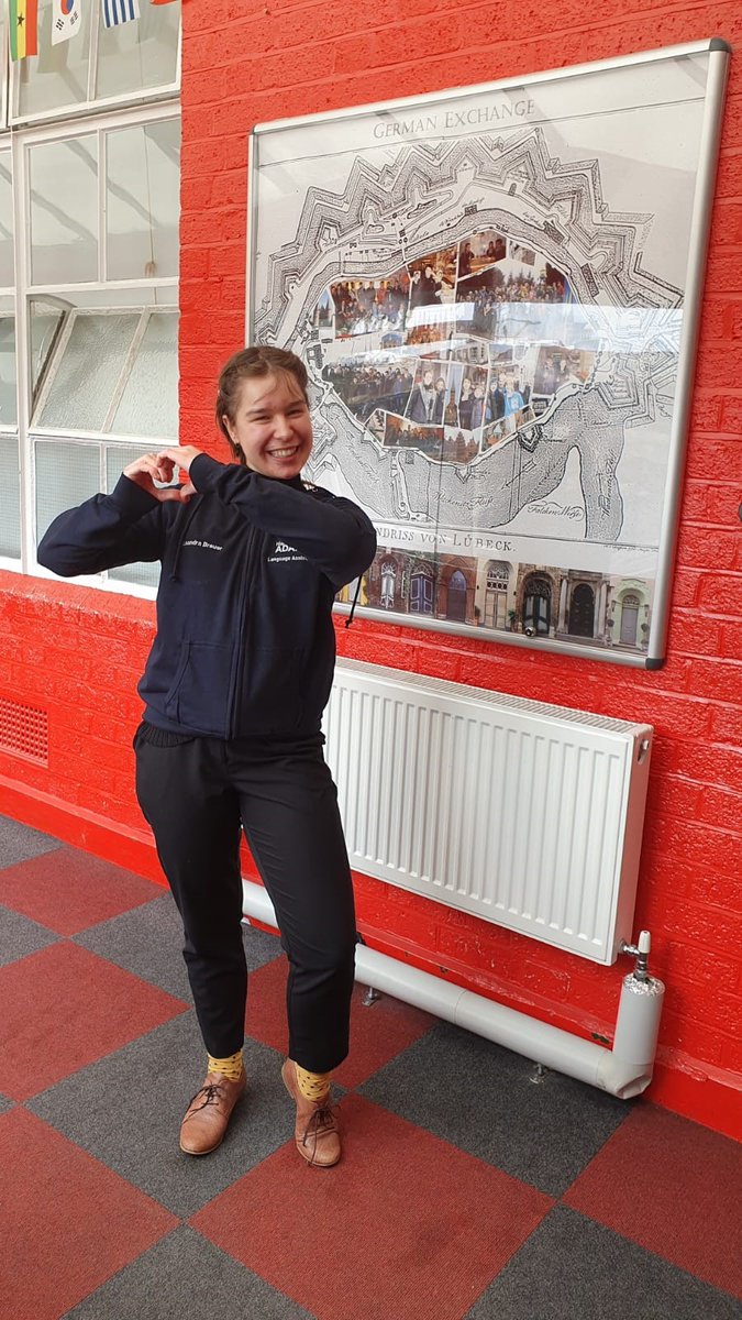 HA_GermanDept's tweet photo. Auf wiedersehen, Leandra und mach's gut!
We will really miss our lovely German Assistant, Leandra! Here she is proudly modelling her Haberdashers' leavers' hoodie. #Leandra #fantasticGermanAssistantleandra #Germanrocks #Deutschisttoll! https://t.co/wtegsrhIQO